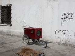 Mobile institute / Mexico project - Überknackig / Ismaël Bennani / Bass cream ka