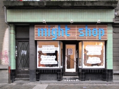 Überknackig project : Nadine - Might Shop