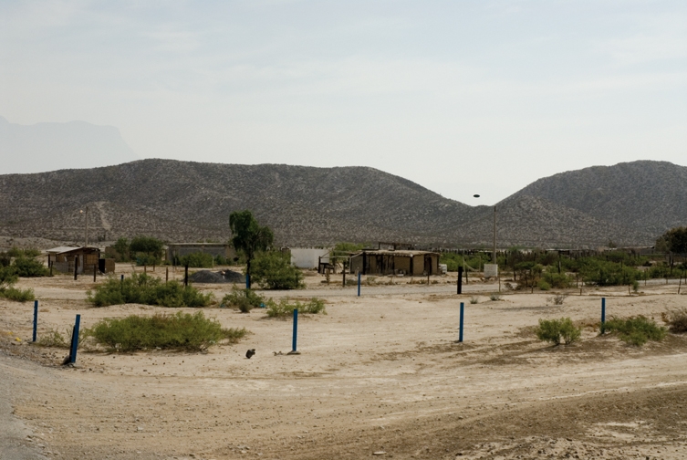 Mobile Institute / Mexico project - Überknackig / Pacôme Beru / Oval