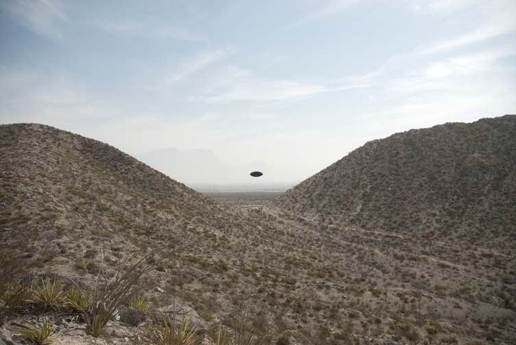 Mobile Institute / Mexico project - Überknackig / Pacôme Beru / Oval